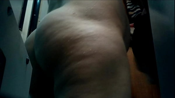 Mymuslimmomexposed - Finally voyeured my muslim 's naked plump body after shower