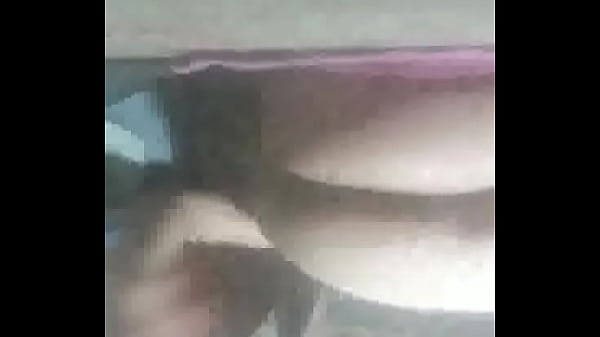 Gay anal profindo con un pepino