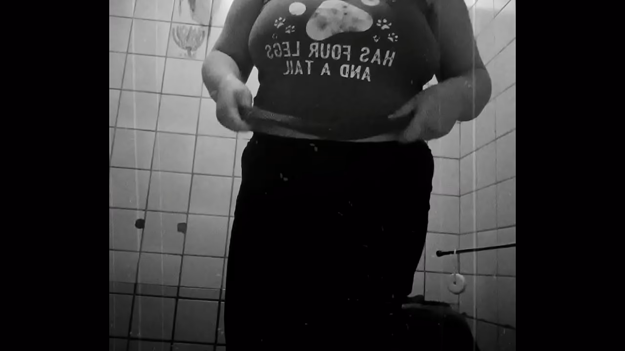 Sexy chubby showing off her body