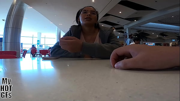 Download Video - Hermosa venezolana me persuade para darle una oportunidad en el porno y esto pas&oacute;&period;&period;&period;