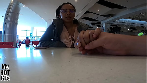 Beautiful Venezuelan persuades me to give her a chance in porn and this happened...
