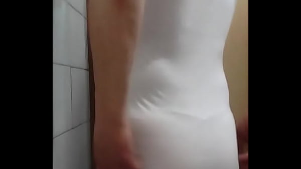 Download Video - Que rico y caliente se est&aacute; con tanguita&period;&period;&period;&period; Os gusta &quest;&quest;