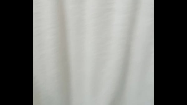 Safadezas no banheiro só vendo XVideos amei modelo Paulo Victor o Paulão do banho