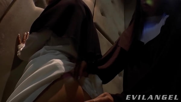 10 WILD and HARDCORE Lesbian ANAL Scenes - EvilAngel Compilation