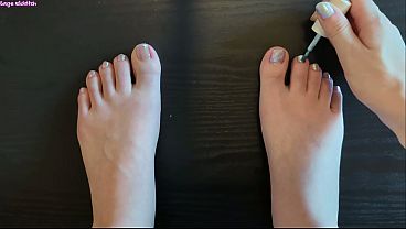 Sage Eldritch Painting Her Toenails Holographic [SFW]