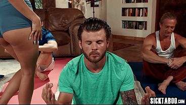 Meditation Instructor Lilith Grace seduces group of stud guys in class