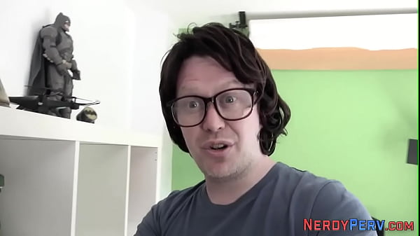 Yorkshire nerd fingers brits pussy and sperms
