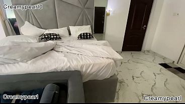 Hotel cleaner also do hookup with customers who enjoy fucking creamy pussy