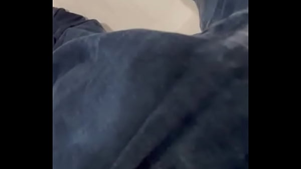 Pissing in jeans in the shower