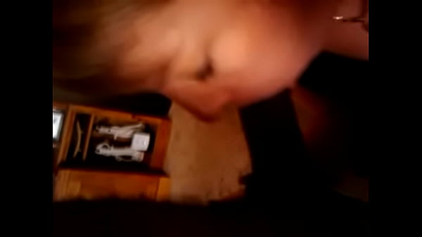 Freaky milf sucking bbc