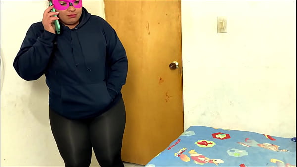 Un culo asi de grande y gordo es lo que necesitamos todos los hombres!!