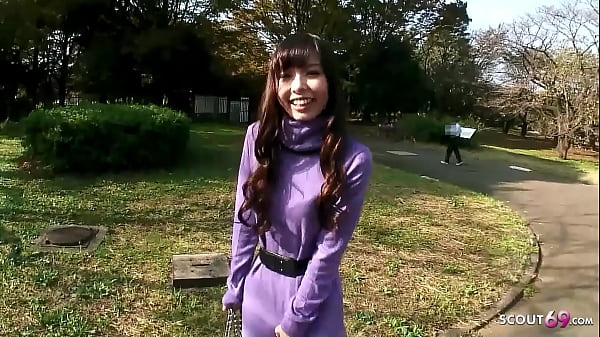 small japanese girl 18 talk to first blowjob in car by old man