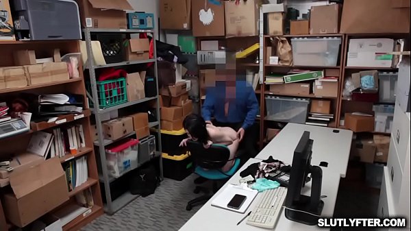 Download Video - Teen Ivy Aura Is a Shoplifter And Gets Caught