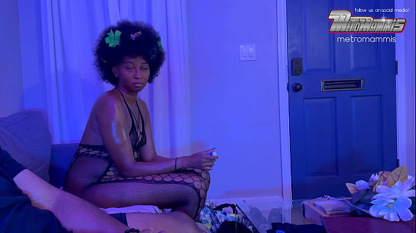 RARE Behind The Scenes With A NYMPHO At metroMAMMIS HQ