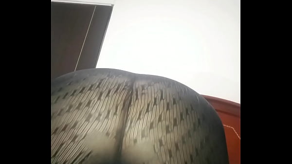 ASMR En Español - Colombiana Puta De Ojos Verdes Hindo Latina With Giant Cameltoe Masturbates With A Fan On Video Call Desi BhaBhi Colombian Latina Hindo Slut With Giant Cameltoe Masturbates With A Fan On Video Call Part 2 - 3 FULLONXRED