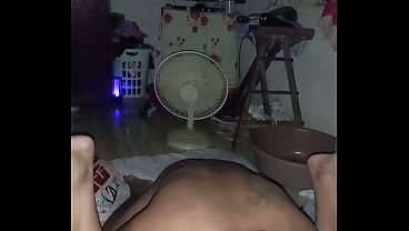 gusto nyang kinakain muna sya