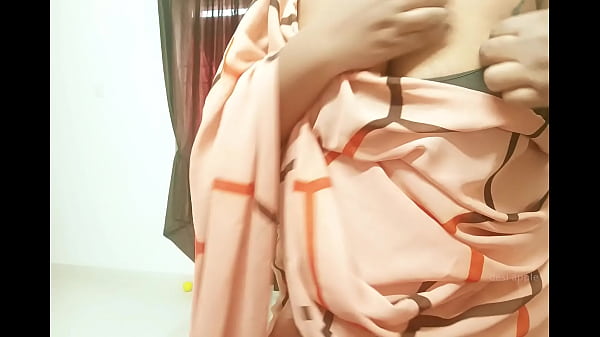 desi girl showing boobs to stepdad