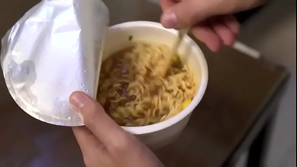 thumb your