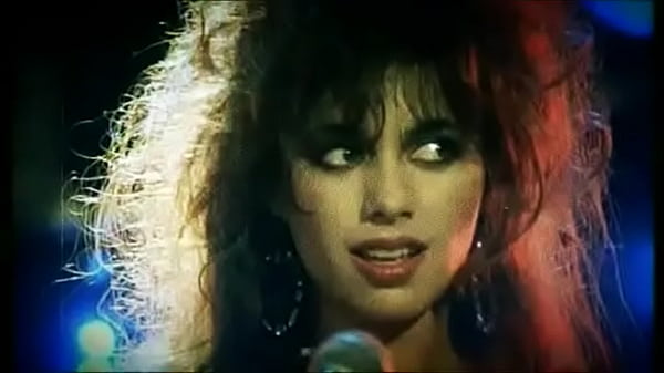 Susanna Hoffs Aurait Dû Montrer Ces Seins