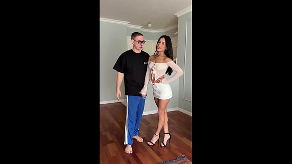 CAROLINA GUERRERO BLOWJOB TO MAX FELICITAS WHO CUMS SO MUCH