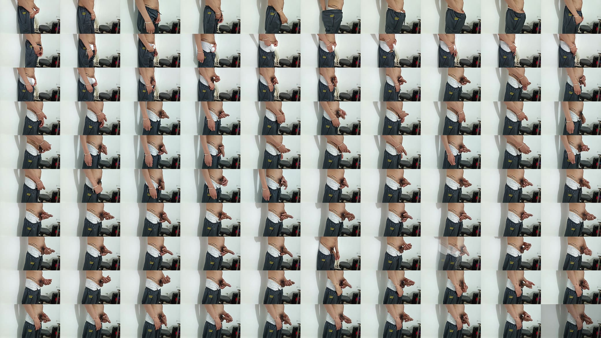 Big uncut cock masturbating I record myself 预览图