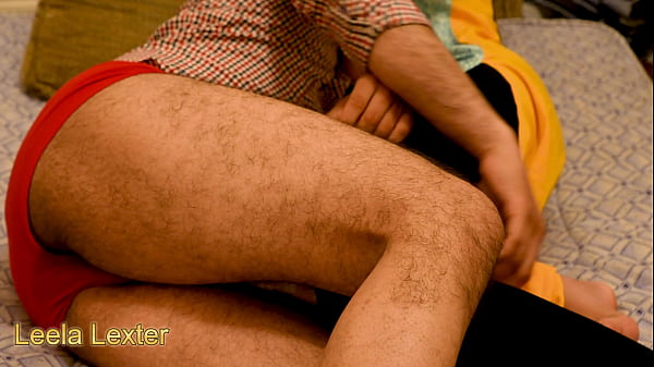 Office staff sexy lady fucking with her boss in bedroom in hindi