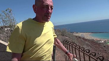 Fresh Divorced MILF Fucked Outdoors by 2 Strangers on Vacation!