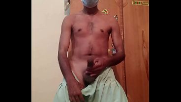 Sexy bisexual Gay cross dresser masturbation se...