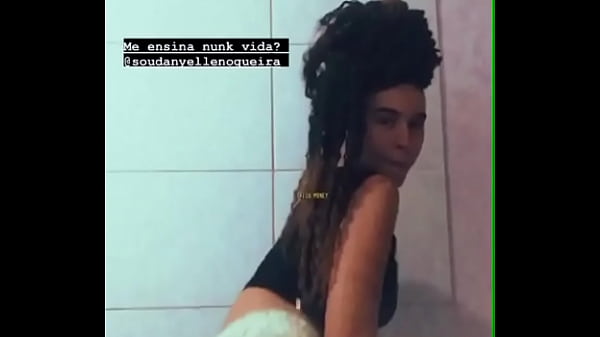 Dudinha rolling