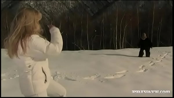 It Is a Joy to Watch Kyra Banks Get Nailed in the Ass