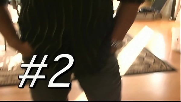 Penny Flame is just relaxing in her living room when she decides to flick her bean a bit