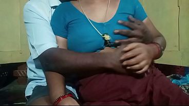 Download Video - tamil village beauty aunty romance with young man