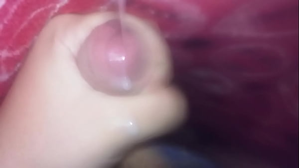 Download Video - Me sale la leche mientras me imagino teniendo sexo
