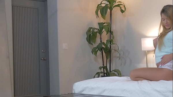Rachel Is Off To A Great Start As She Sucks Cock In A Rookie Talent Search