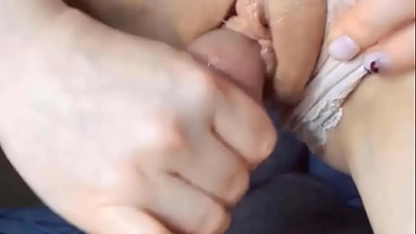 Download Video - CO&Ntilde;O GORDO HINCHADO BOMBEA POLLA&comma; FROTA POLLA &comma;SACA SEMEN&comma;CORRIDA VENIDA