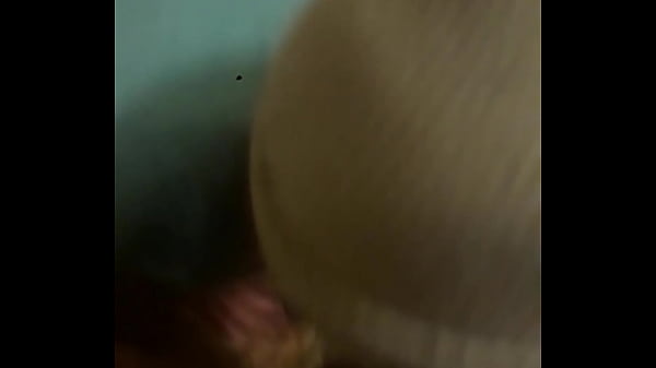 Trouvé-Moi Une Bonne Suceuse De Bite