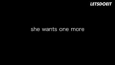 Nude Curvy Brunette on Her Knees, Fucking Her Wet Cunt on a Vibrator