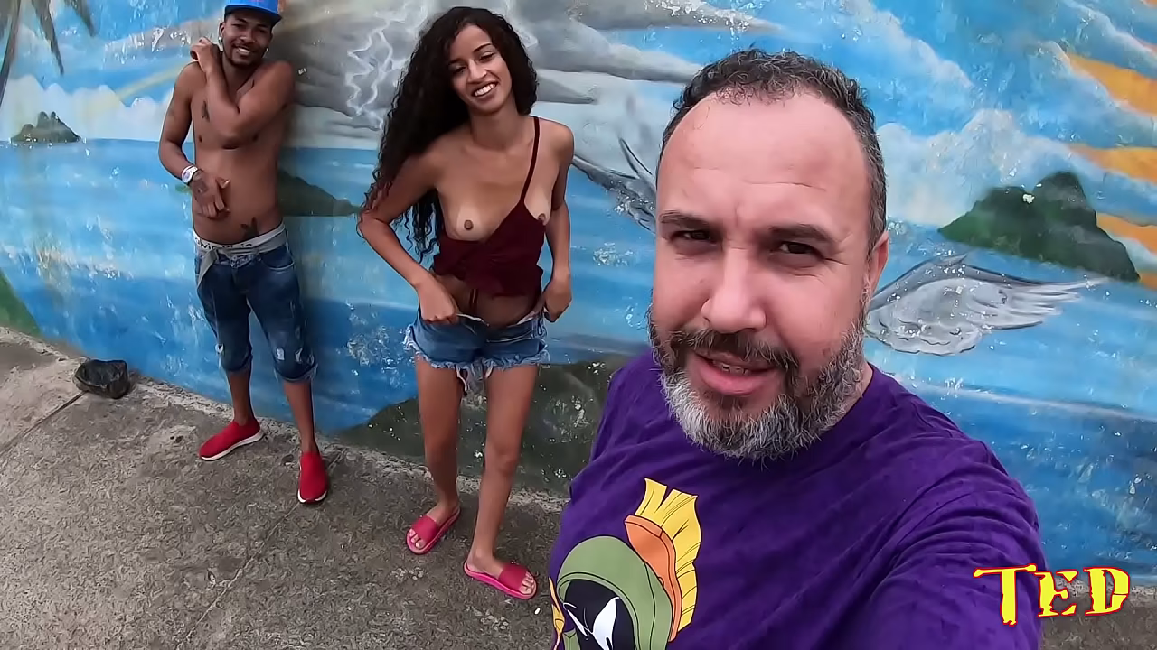 Llegamos a Mongaguá - SP y la flamante puta en la playa con los chicos - Manoella Fernandes - Jhonny Gab - Joao O Safado
                     latina pornstar brunette public bareback big cock natural tits young woman teens 18 muchos negros