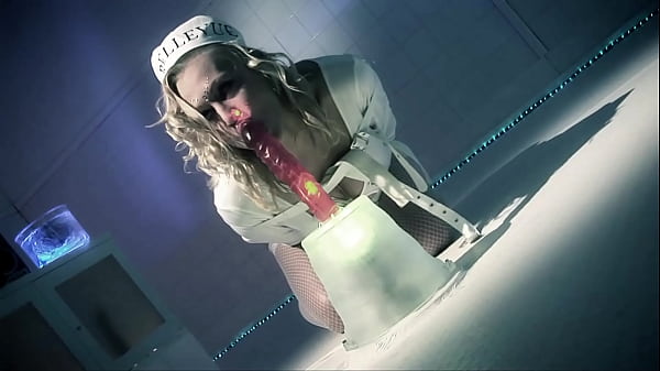 Lucy Lee Rubs Hannah Harper's Clit To Make Her Cum While A Stud Bangs Her