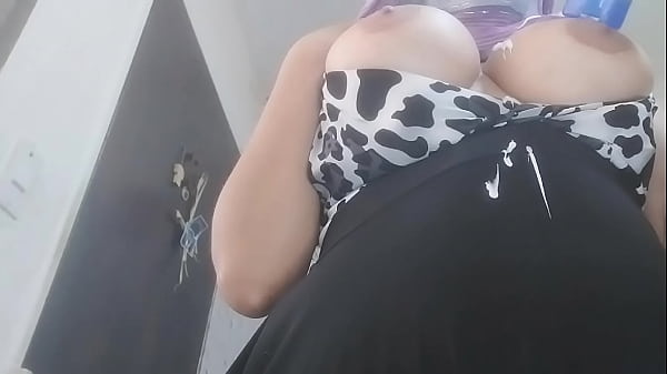 Muslimwifeyx - Real Hot Arab In Niqab Islam Wife Showing Ass Against Religion And Squirts On Webcam For Cash
