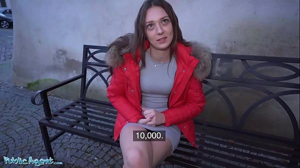 Public Agent Isabela de Laa Fucked Quickly Before Meeting BF