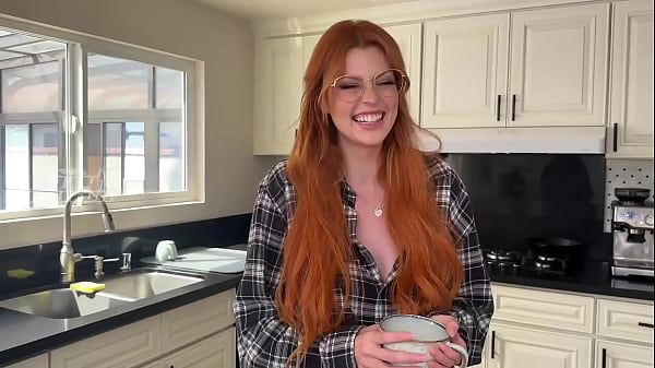 Download Video - I dared my best friend to prove her blowjob skills