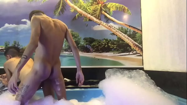 Guilherme Silva me fudendo gostosinho no motel,...