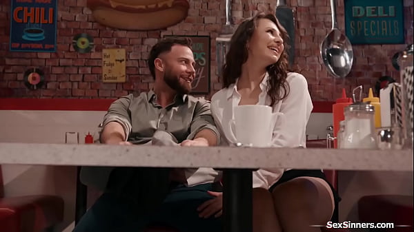 Boomer gets a public handjob from GenZ babe