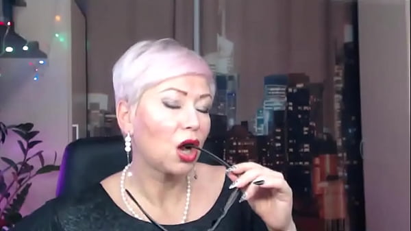 RUIVA GA&Uacute;CHA SENTIU MINHA PICA