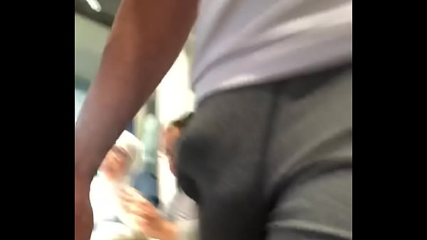Bulge visible au MacDo