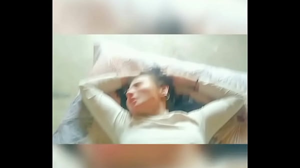 Mi exnovia me pide que le eche aceite y termina...