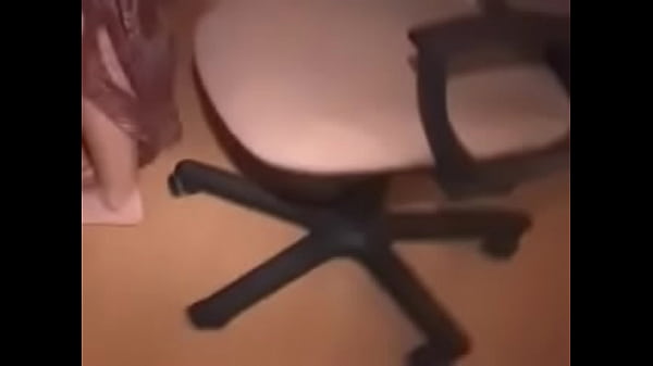 Busty Teen Descktop
