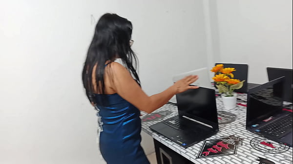 The soldier had sex with the Venezuelan saleswoman for the first time. She does it for side benefits and to enjoy sex on the job.