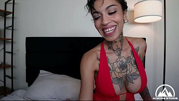 Seductive Busty Black Roommate Ravyn Alexa Gets Dicked Down Hard